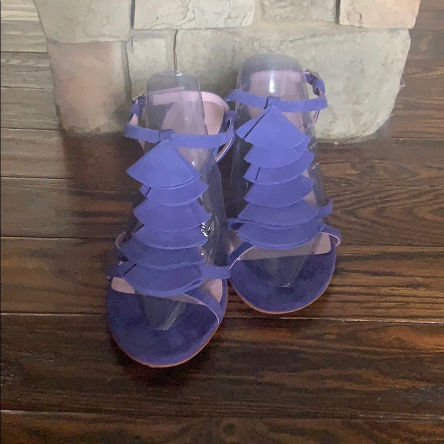 Nwot Darling Boden Purple Suede Heels Size 9